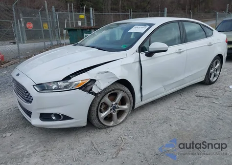 2016 Ford Fusion S из США, поврежденный, VIN 3FA6P0G79GR154781